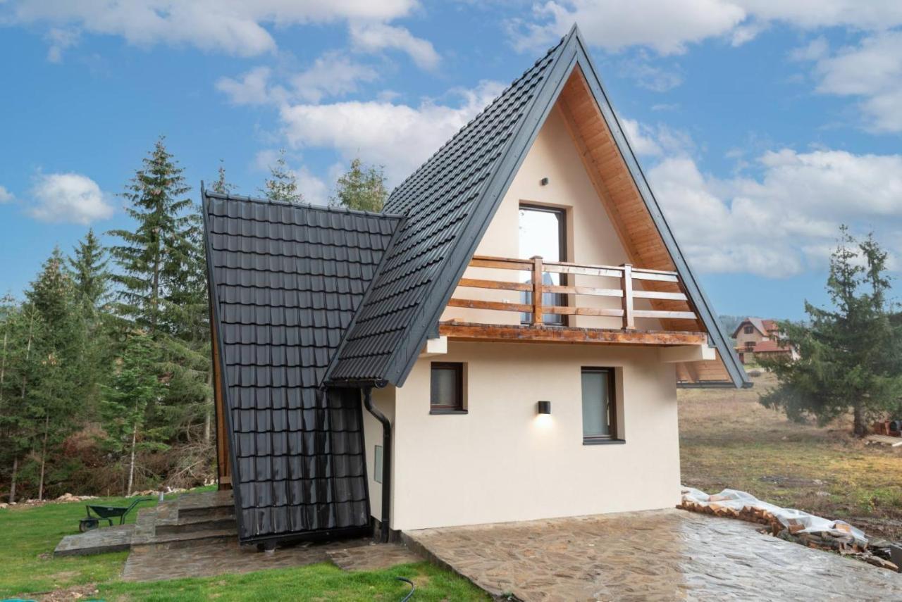 Mila House Tara Villa บายินา บาชตา ภายนอก รูปภาพ