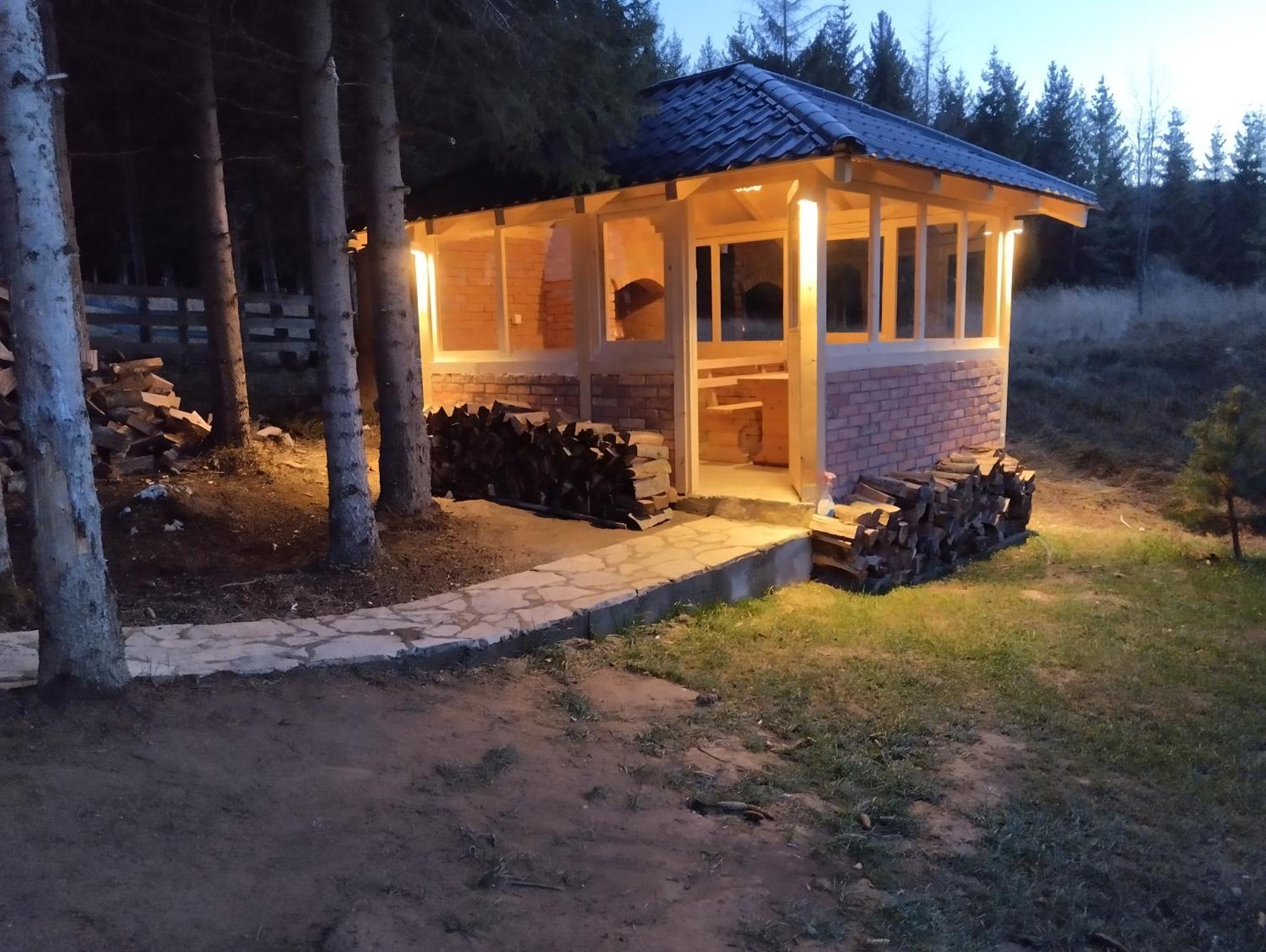 Mila House Tara Villa บายินา บาชตา ภายนอก รูปภาพ